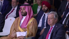 Activist leads world leaders in moment of silence for climate crisis victims