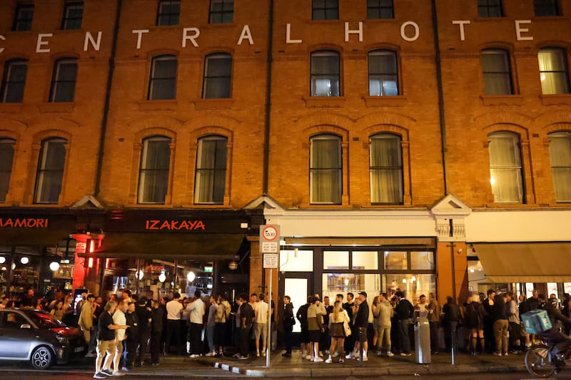 'It's a massive loss': Dublin nightclub Izakaya opens for the final time