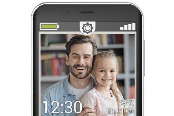 Emporia Smart 4: Simple smartphone that’s not just for older people