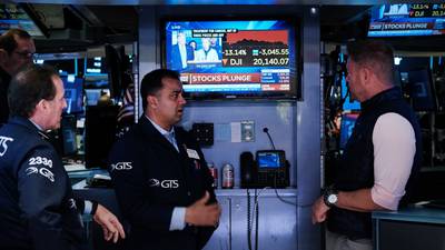 Markets edge higher on Federal Reserve action