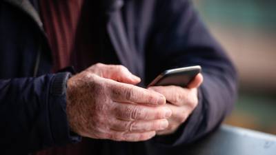 Three agrees to waive phone bill for self-isolating elderly man