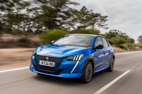 Peugeot e-208: the best small electric car on the market