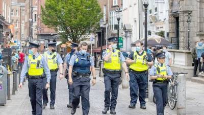 Garda revises its policing of outdoor socialising in Dublin following criticisms