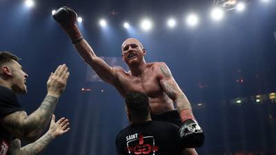 George Groves takes points decision against Chris Eubank Jr