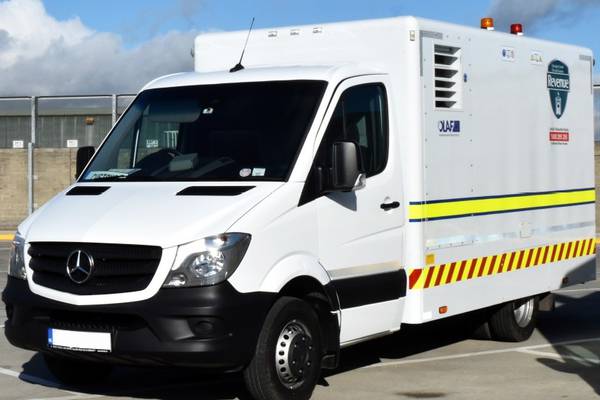 Revenue unveils new scanner to tackle smuggling and fraud