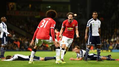 Louis van Gaal still believes United can catch Chelsea