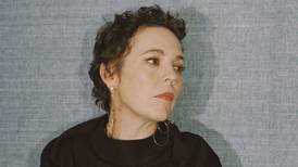 Olivia Colman: ‘Only stick with honest friends’