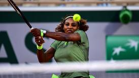 Serena Williams grinds past Buzarnescu to keep French Open dream alive