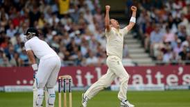 England batting succumbs to the sheer endeavour of Peter Siddle
