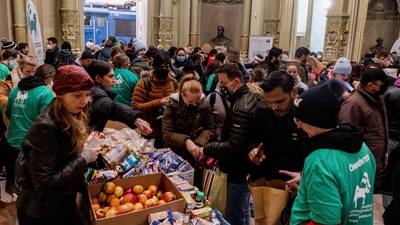 Preparations ramped up to welcome thousands of Ukrainian refugees