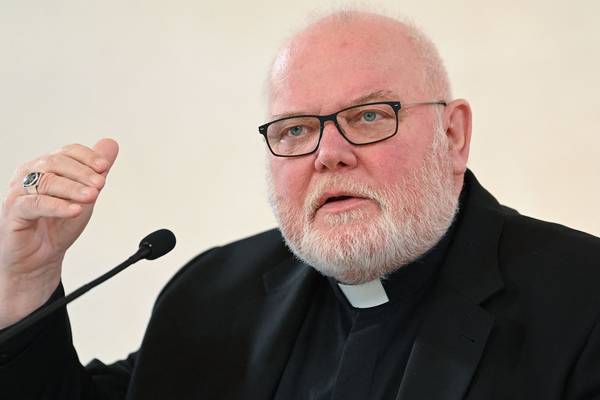 Leading German bishops back end to priestly celibacy obligation