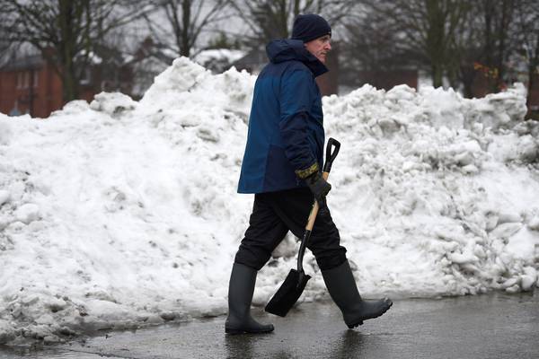 New weather alert warns of deep lying snow, ice and flood risk