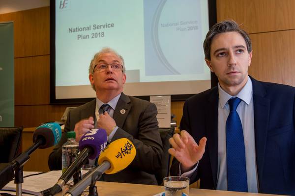 Simon Harris criticises HSE chief over ‘poor budgeting’