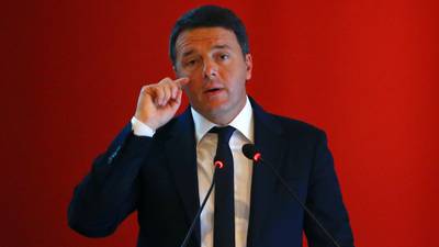 Fears  of multiple bank failures if Renzi loses referendum