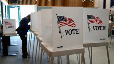 Republicans seek midterm gains as US voters go to polls