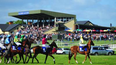 Stakeholders decide flat racing will continue at Ballinrobe