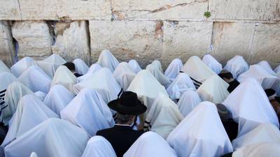 Israel may  liberalise access to key Jewish prayer site