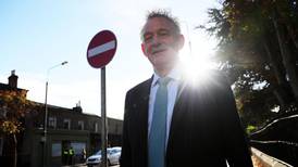 A taxi man explained why Peter Casey would be a great president