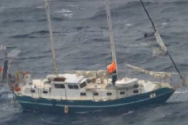 Irishman rescued  in Australia will continue sailing around  world