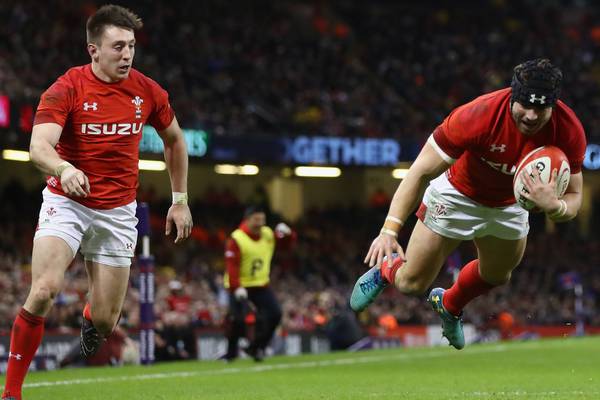 Leigh Halfpenny gives Wales a fitness scare ahead of England clash