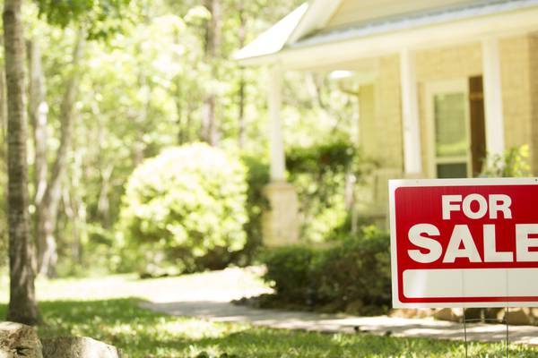 Davy raises mortgage lending forecast as home listings rise