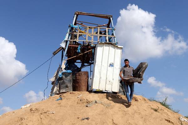 Hamas agrees ceasfire as Israeli onslaught kills four