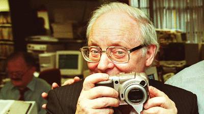 Irish Times photographer Paddy Whelan dies