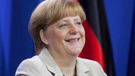 Poker-faced Merkel key to resolving Juncker issue