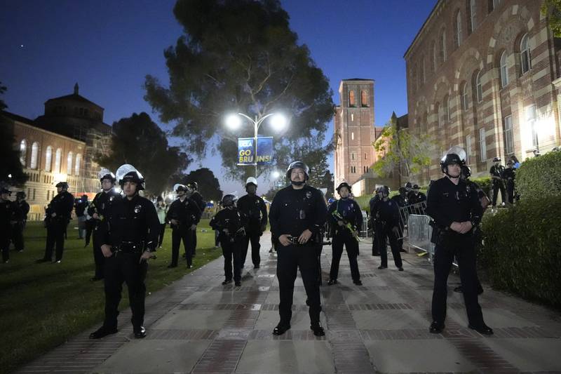 US police move to disperse UCLA pro-Palestinian camp following attack by pro-Israel supporters