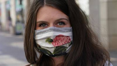 Face masks highly effective against Covid-19, new evidence suggests