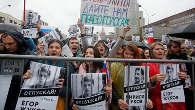 Thousands protest in Moscow over city council ballot