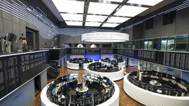 European shares inch up to record high for 10th consecutive session