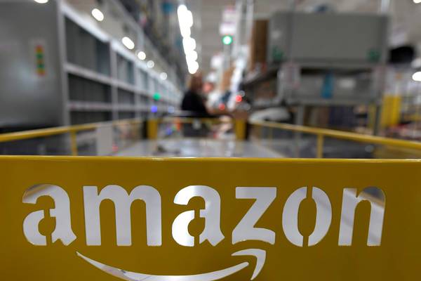 Amazon expects to extend France warehouse closures