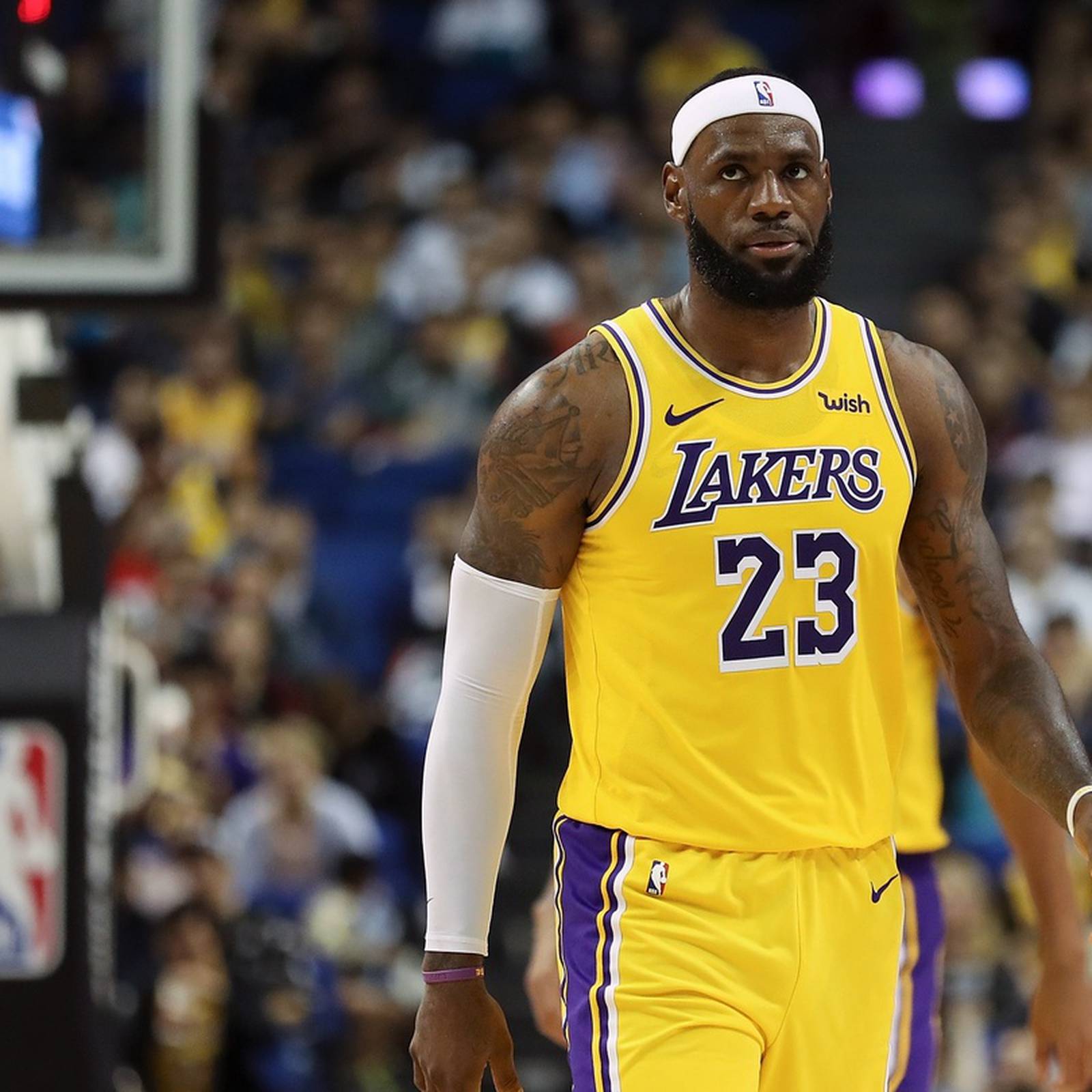 LeBron James is rounding up troops to save USA Basketball at 2024 Paris  Olympics 