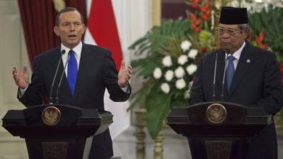 Tony Abbott visits Indonesia amid tensions over asylum policy