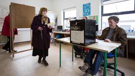 Inis Oírr residents vote early with turnout expected to be 50%