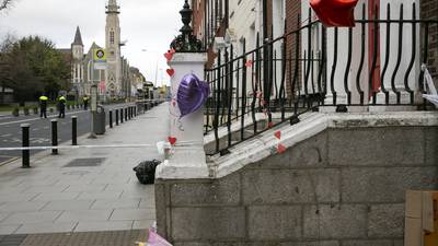 Detectives still waiting to arrest Dublin child stabbing suspect two weeks on