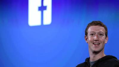Facebook tops Wall Street revenue target in 4th quarter