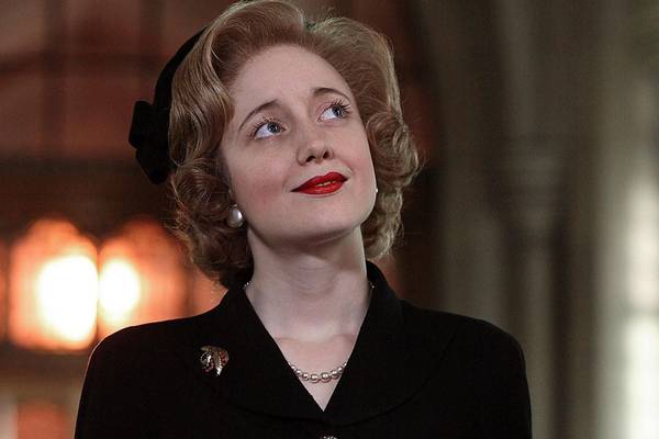 Gillian Anderson: Be wary, playing Thatcher is a poisoned chalice