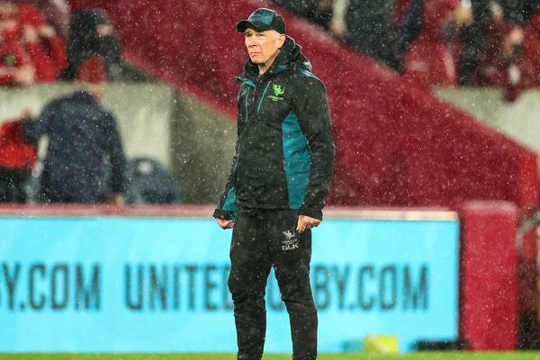 Andy Friend frustrated by referee’s decisions in loss to Munster