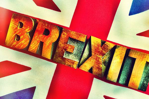 No-deal Brexit would halve economic growth next year, warns ESRI