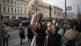 Strife over Ukraine conflict pulls Russian families apart