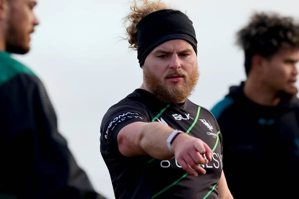 Finlay Bealham signs two-year Connacht extension