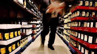 Off-licences seek  ban on below-cost selling of alcohol