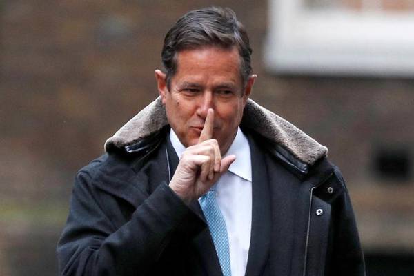 Barclays chief to keep job despite move to unmask whistleblower