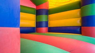Girl (6) dies and six others hurt as bouncy castle  blows away