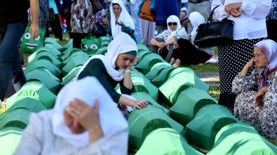 Dáil marks 25th anniversary of Srebrenica massacre