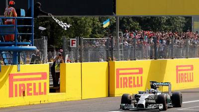 Hamilton takes victory in Italian GP at Monza