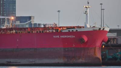 Seven held on suspicion of trying to hijack oil tanker off Isle of Wight