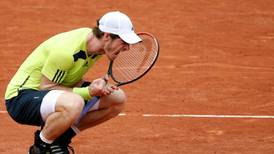 Andy Murray finally makes it into fourth round
